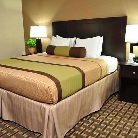 וות'רפורד Best Western Plus Cutting Horse Inn & Suites מראה חיצוני תמונה