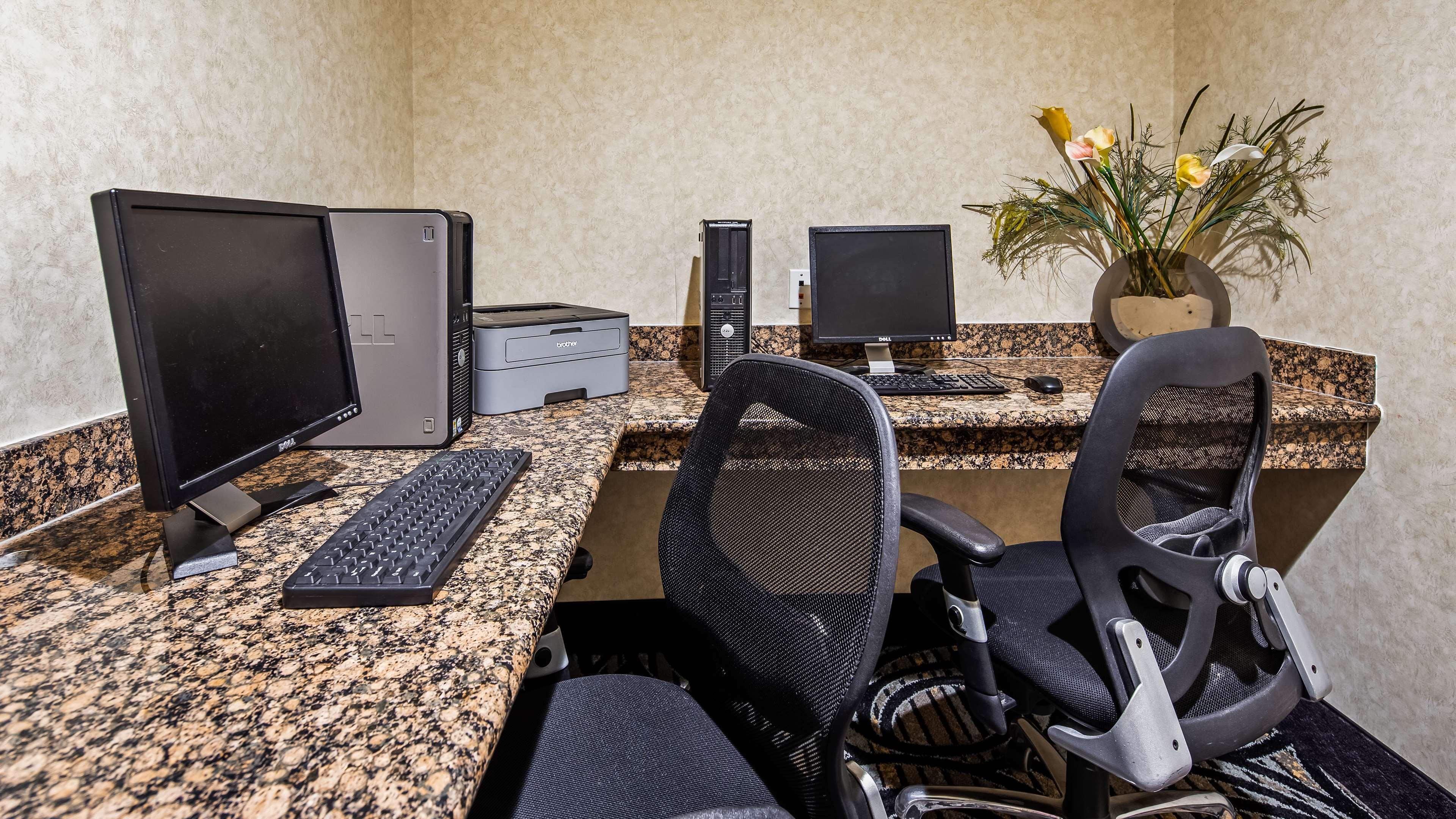 וות'רפורד Best Western Plus Cutting Horse Inn & Suites מראה חיצוני תמונה